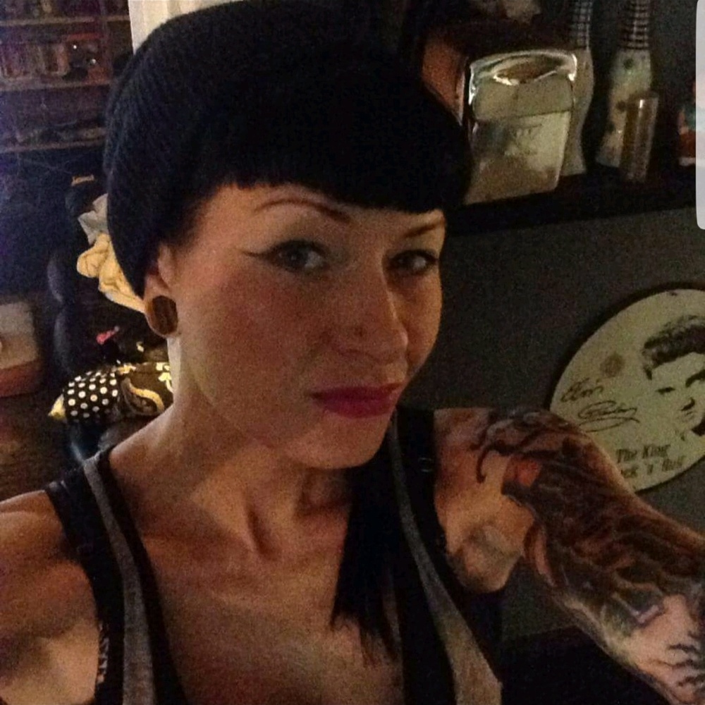 Meet your Posher, Ashlee